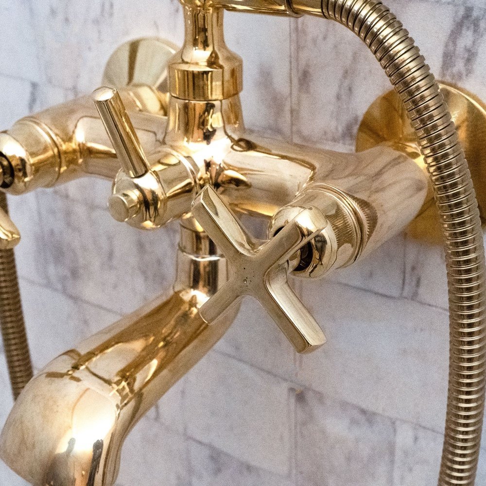 SHOWERS