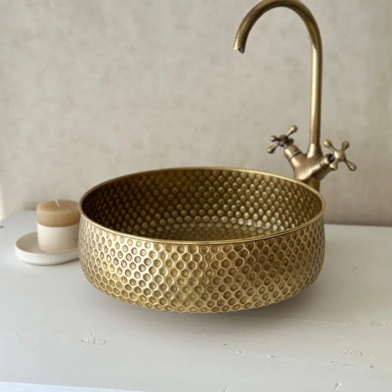 Hammered Copper Vessel Sink – Round Handcrafted Bathroom Basin