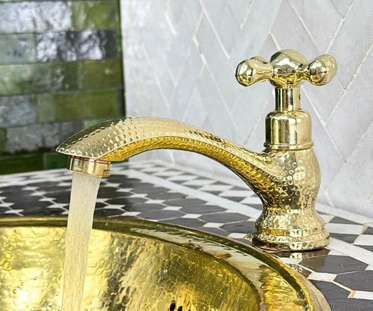 Hammered Brass Single Hole Faucet – Unlacquered Bathroom Tap