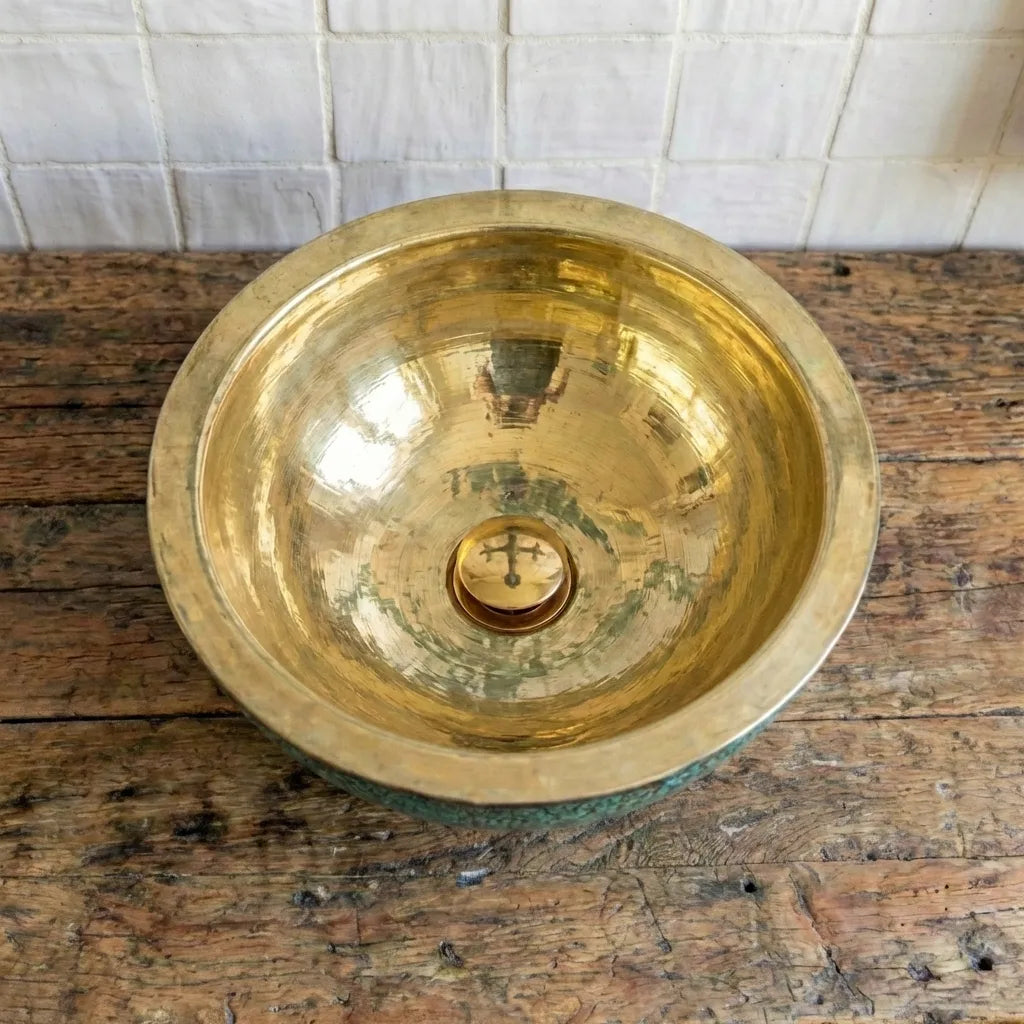 Round Hammered Verdigris Brass Washbasin with Wall-Mount Faucet
