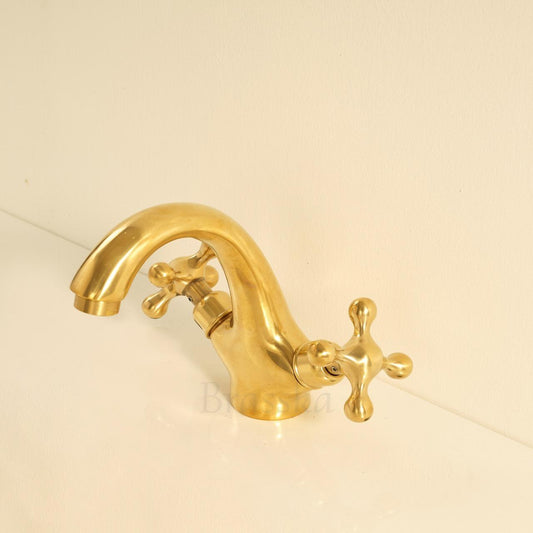 Single Hole Bathroom Vanity Faucet