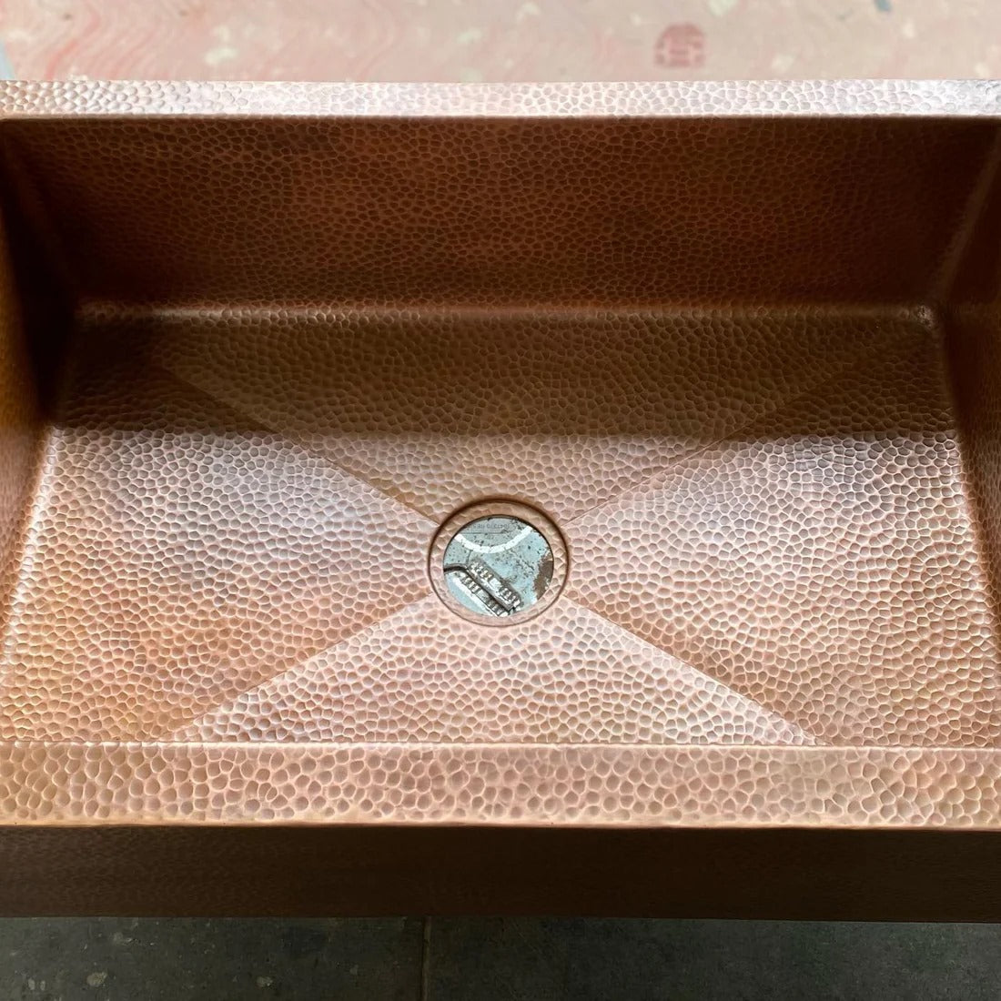 Handmade Copper Farmhouse Sink – Hammered Apron Front