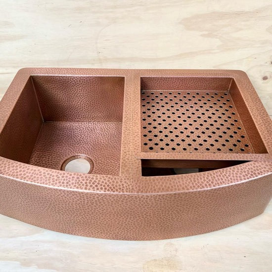 Handmade Copper Double Bowl Farmhouse Sink with Integrated Drainboard – Hammered Finish