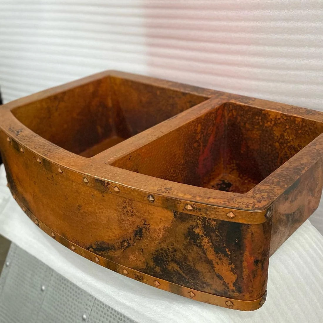 Handmade Copper Double Bowl Farmhouse Sink – Apron Front with Decorative Rivets