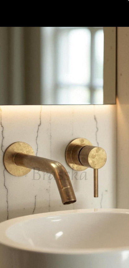 Wall Mounted Brass Bathroom Faucet