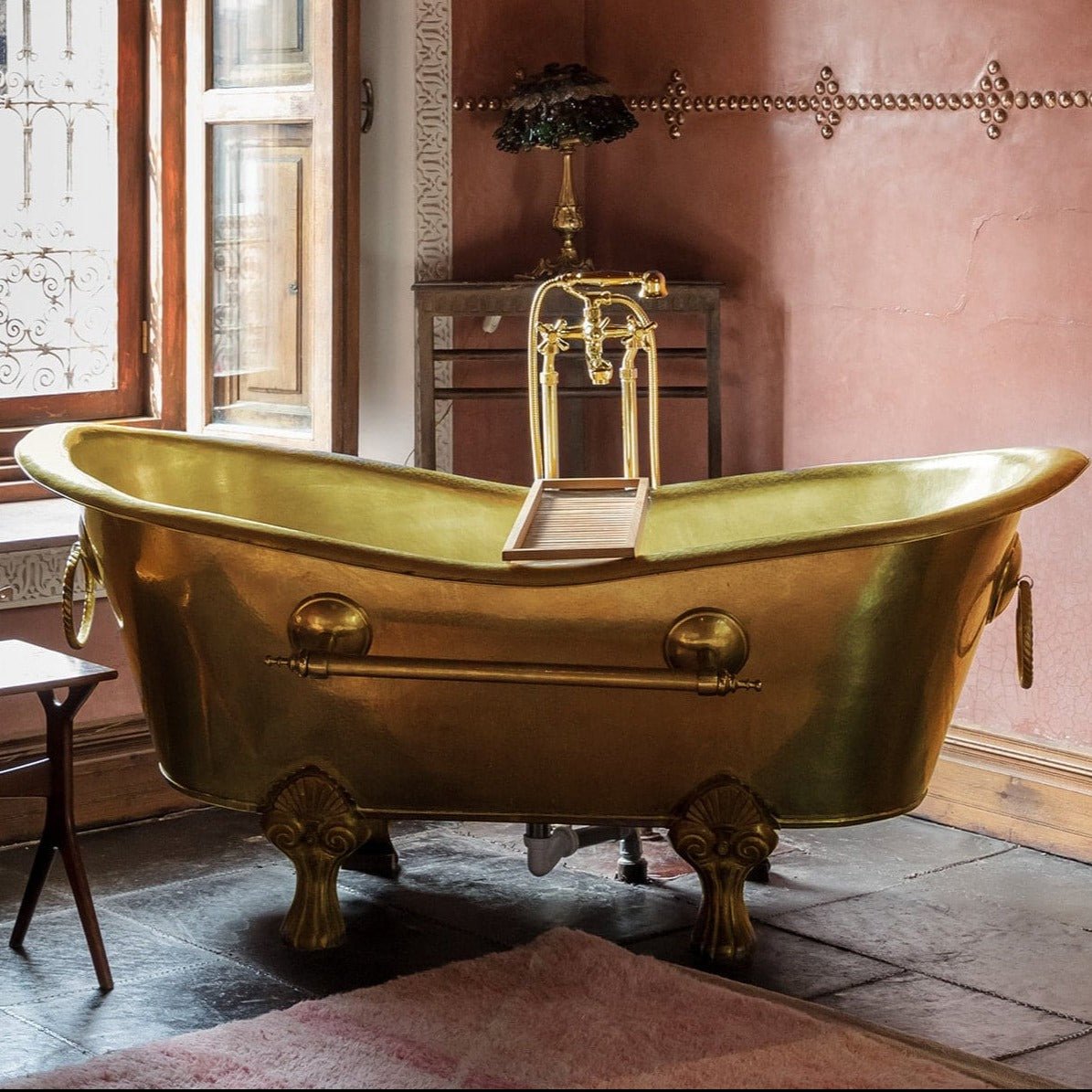 Artisanal Clawfoot Brass Bathtub - Brasska