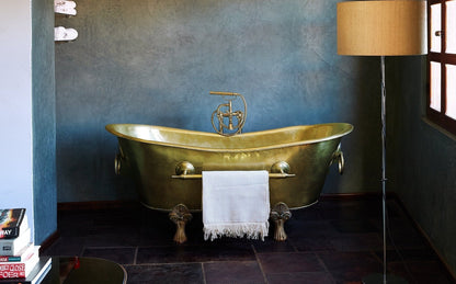 Artisanal Clawfoot Brass Bathtub - Brasska