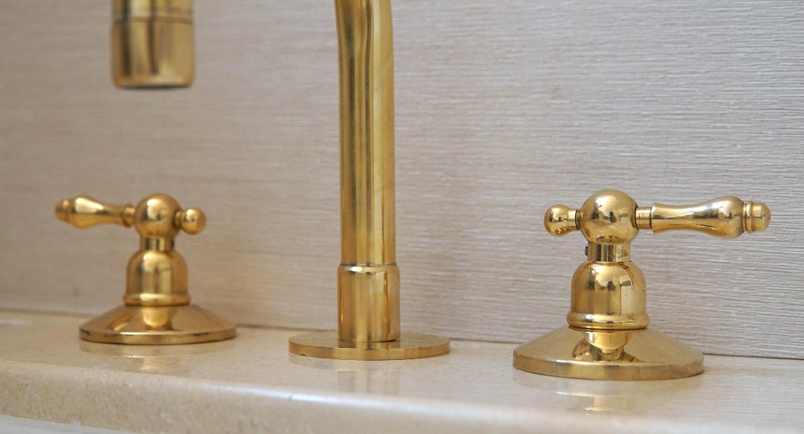 Brass 3-Piece Deck-Mount Faucet - Brasska