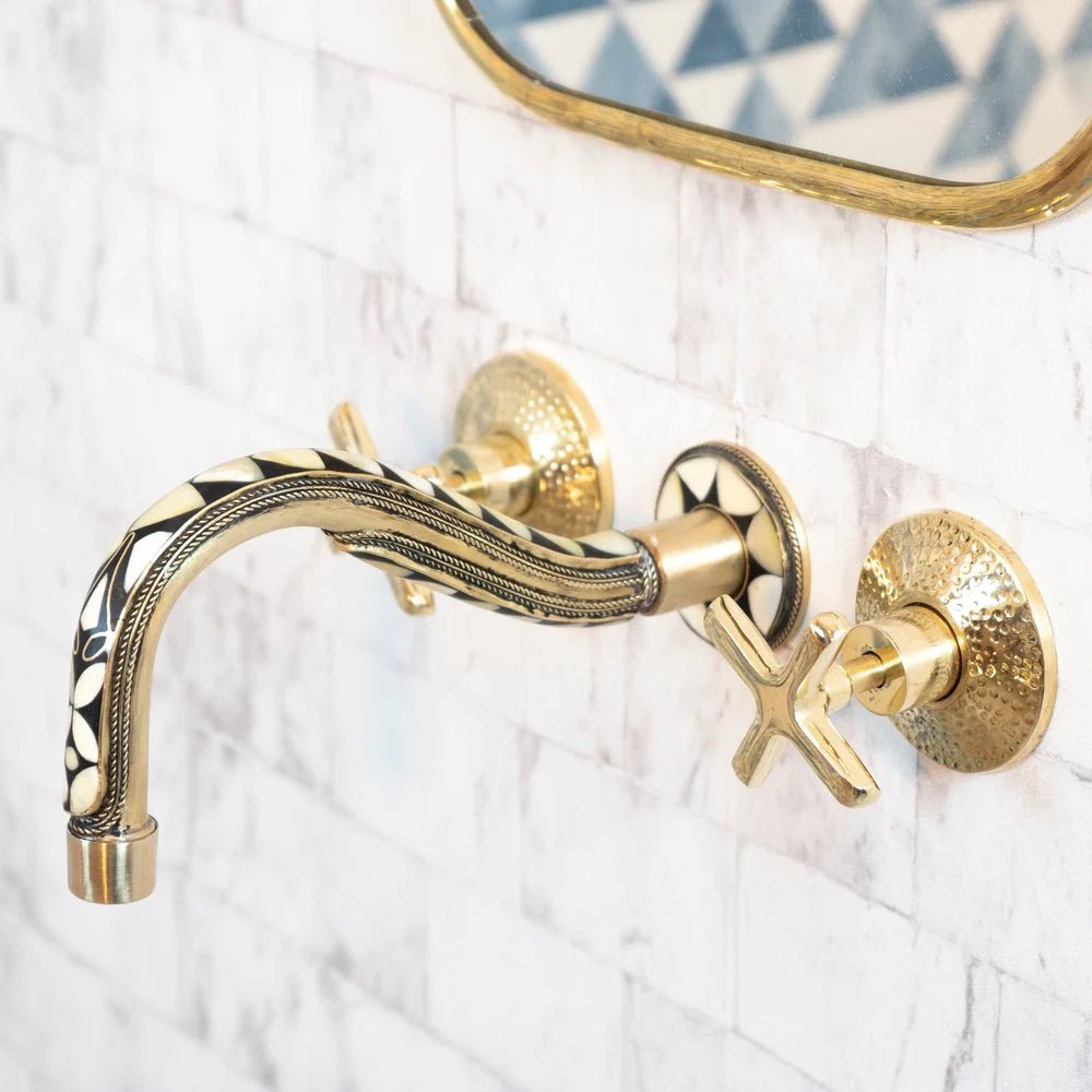 Handcrafted Cobra Wood & Brass Wall Mounted faucet - Brasska