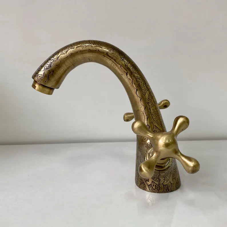 Bronze Bathroom Faucet , Single Hole Bathroom Vanity Faucet with Double Simple Cross Handles