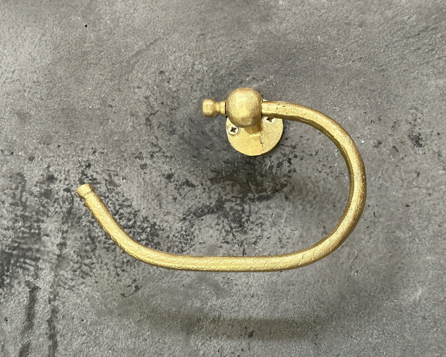 Curved Unlacquered Brass Toilet Paper Holder – Handcrafted Wall Mounted Solid Brass Roll Holder