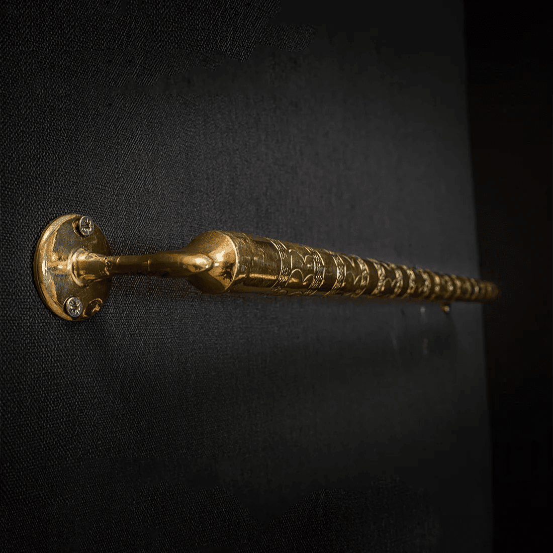 LuxBrass Towel Bar - Brasska