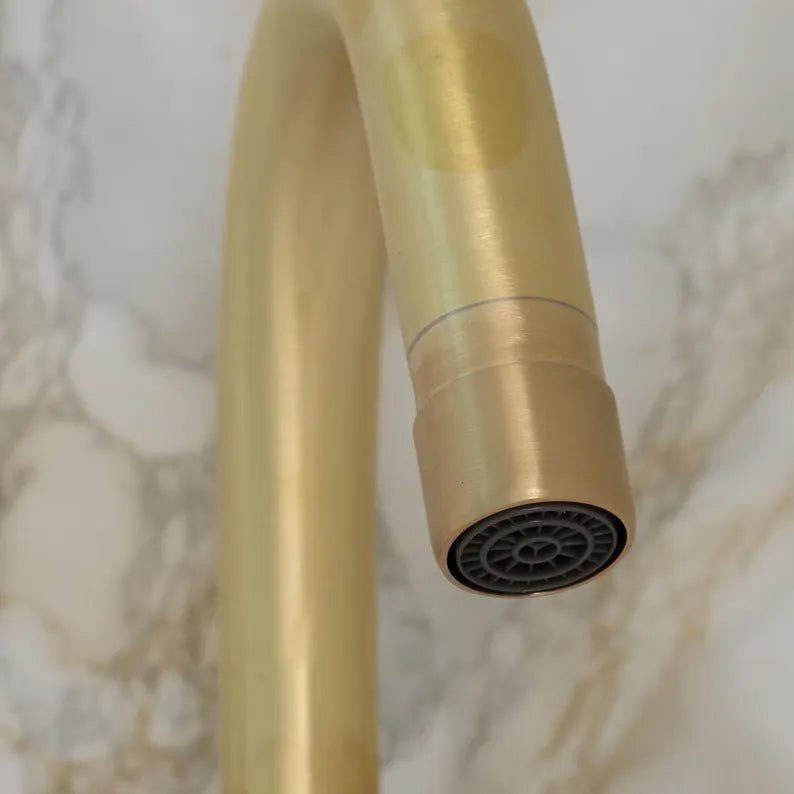 Luxury 3-Hole Brass Bathroom Faucet – Modern Unlacquered Brass Sink Mixer with Dual Handles - Brasska