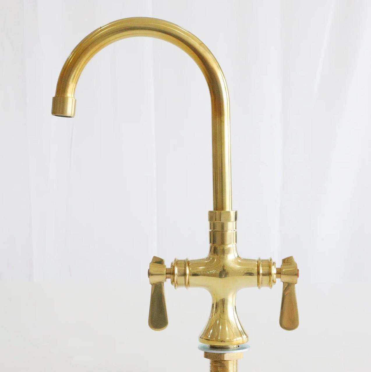 Luxury Brass Kitchen Faucet – Vintage Double-Handle Design - Brasska