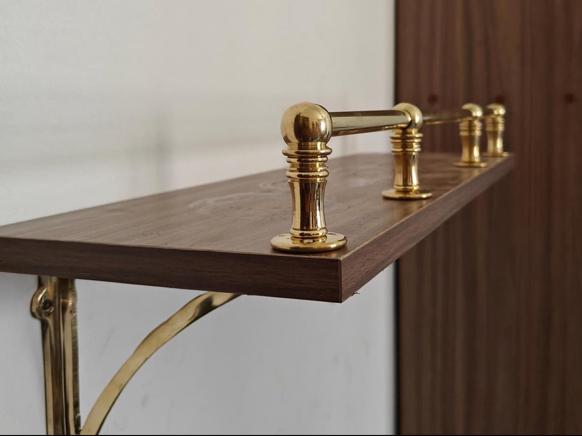 Luxury copper kitchen rack - elegant display for cups - Brasska