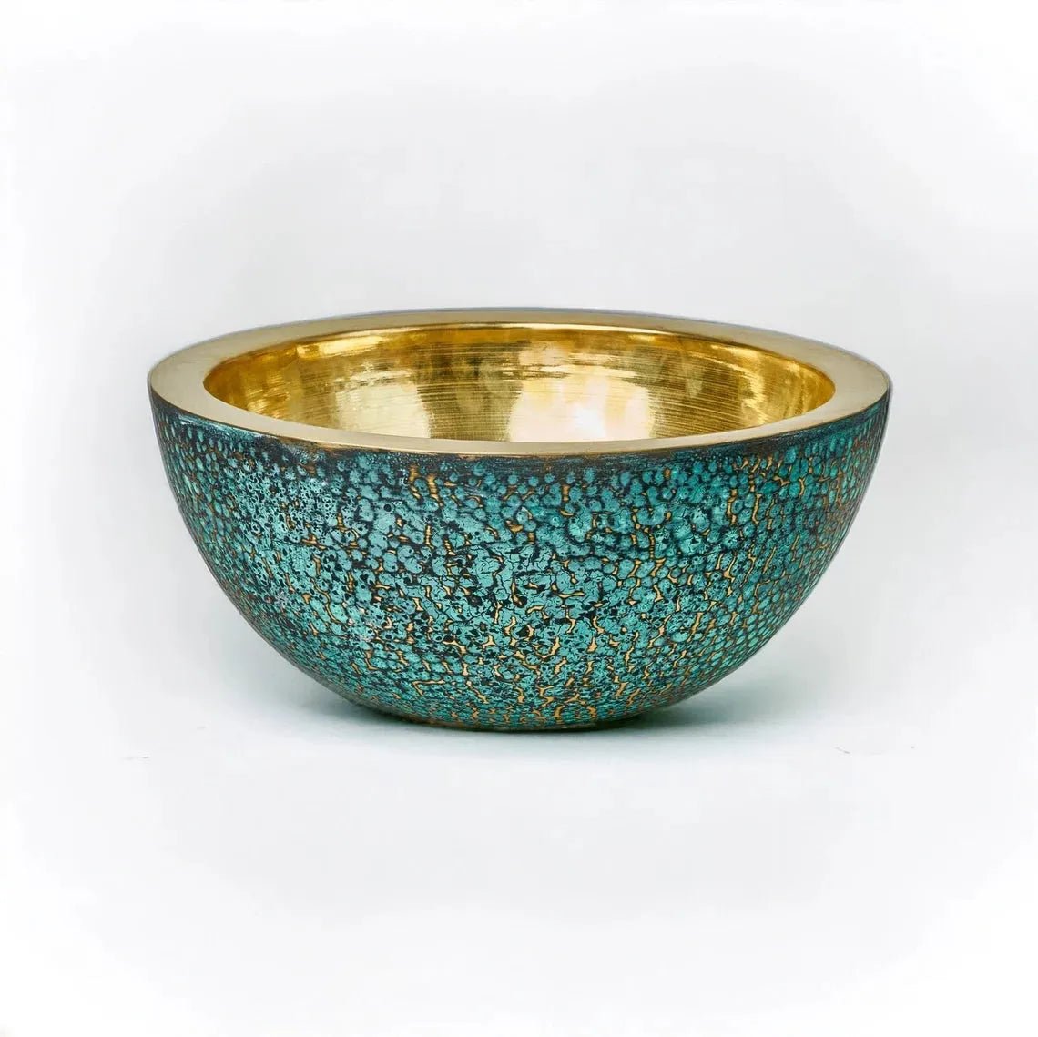 Round Hammered Verdigris Brass Washbasin with Wall-Mount Faucet - Brasska