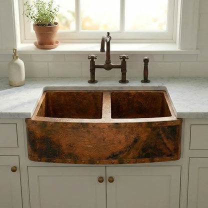 Rounded Copper Farmhouse Double Apron Kitchen Sink - Livra - Brasska