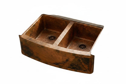 Rounded Copper Farmhouse Double Apron Kitchen Sink - Livra - Brasska