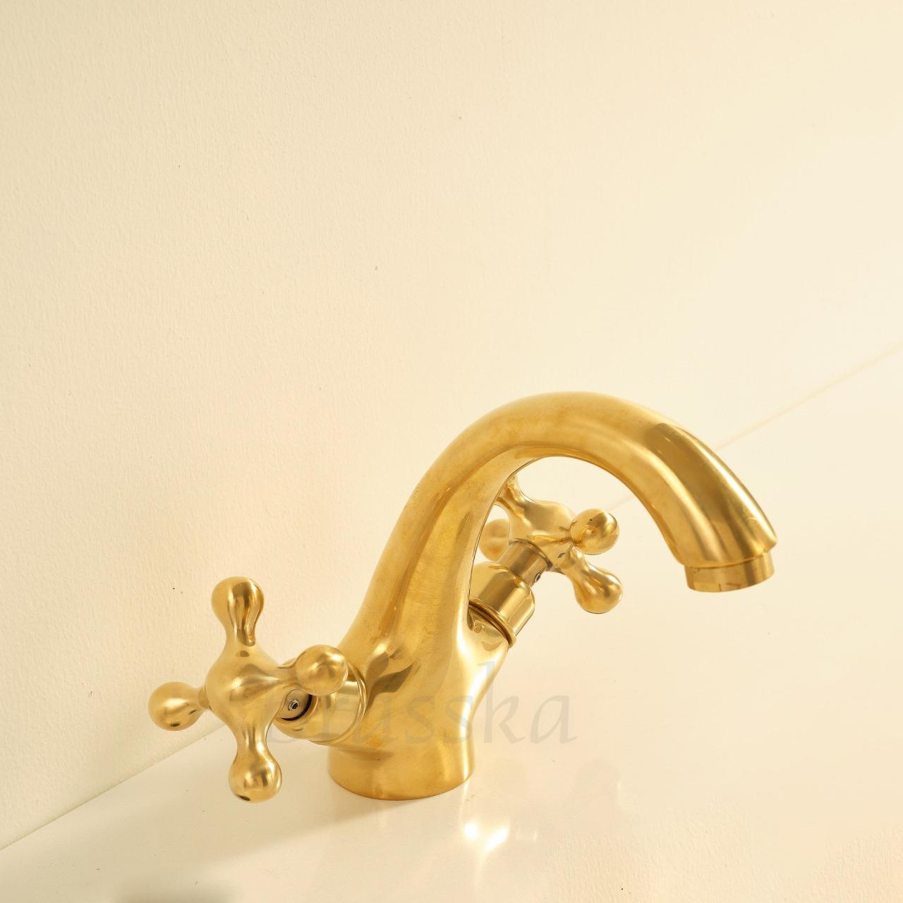 Single Hole Bathroom Vanity Faucet - Brasska