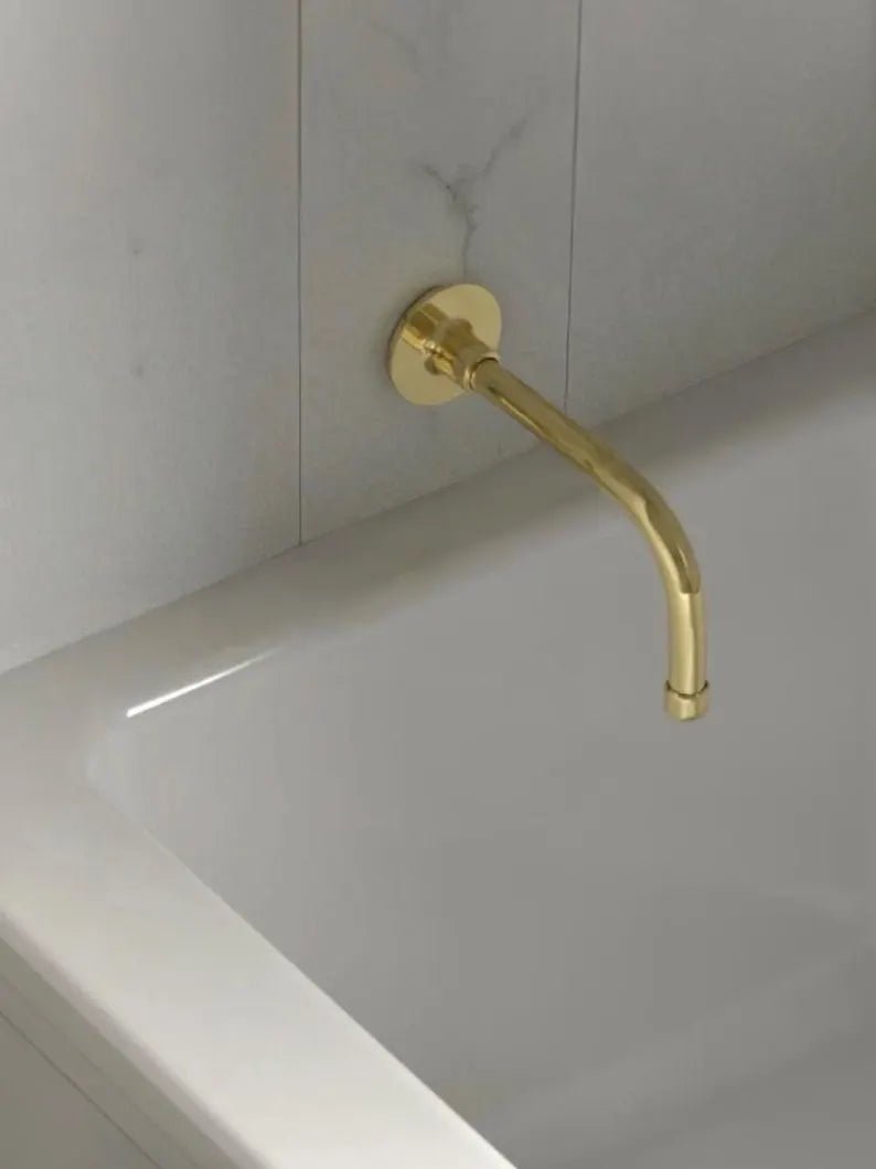 Solid Brass Wall-Mounted Bathtub Spout - Brasska